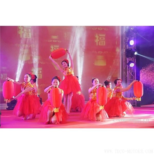 【壓縮機(jī)】葆德控股2018新品發(fā)布會(huì)暨表彰大會(huì)隆重舉行 - TECO東元電機(jī) | 變頻器·伺服電機(jī)·減速機(jī)·電機(jī)解決方案