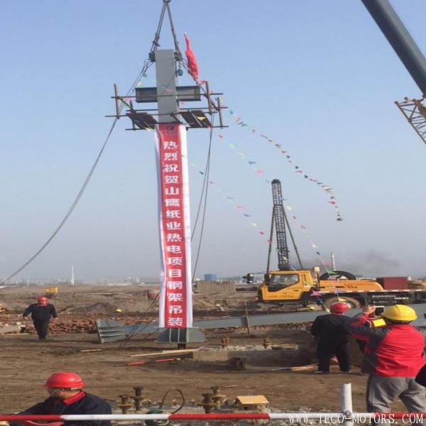 【電廠】公安縣山鷹華中熱電聯(lián)產項目4號鍋爐鋼架第一根立柱正式開始吊裝